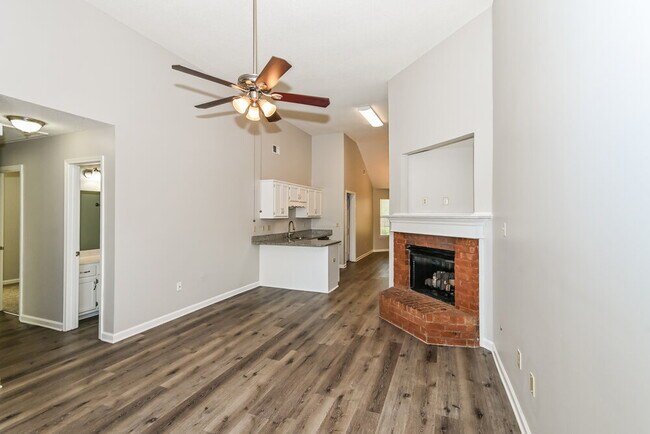 Foto del edificio - 6275 Liberty Point Cove