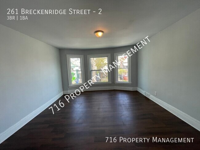 Foto del edificio - 261 Breckenridge St