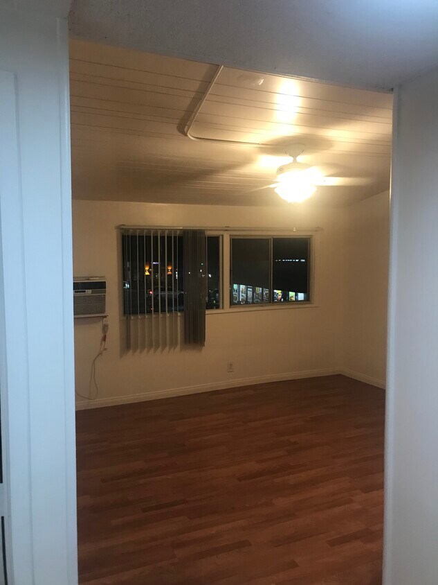 Beautiful view of the boulevard! - 5212 Colfax Ave