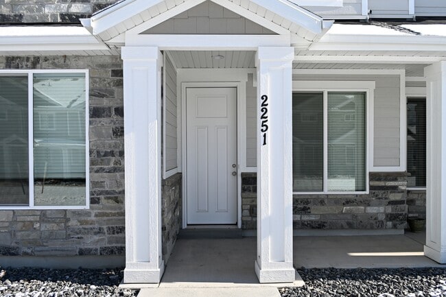 Building Photo - 2205 S 1120 W