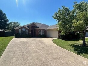 Building Photo - 1603 N Timber Brook Dr