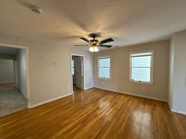 Building Photo - 604 Dorchester Ave
