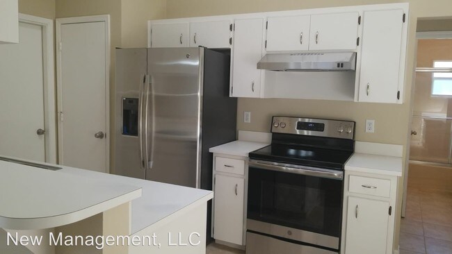 Building Photo - 3 br, 2 bath House - 427 Emerald Cove Loop