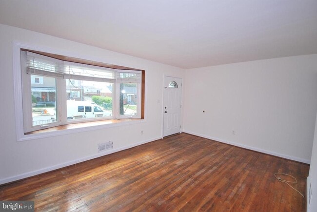 Foto del edificio - 5028 Nantucket Rd