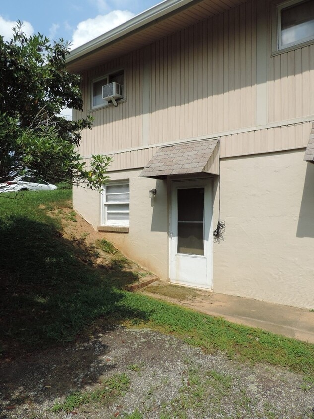 Photo - 109 Forest Lake Ln