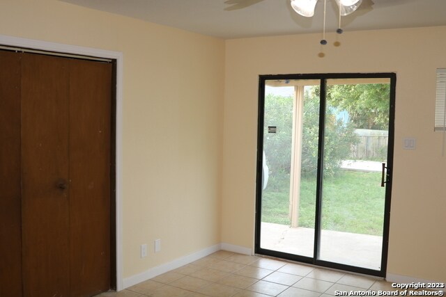 Building Photo - 651 Aurora-