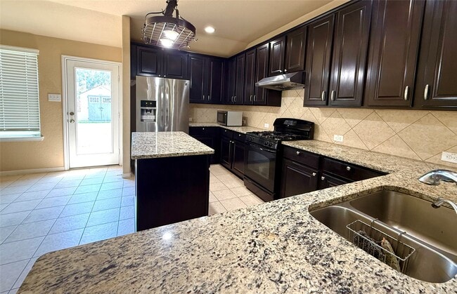 Building Photo - 6330 Bain Dr
