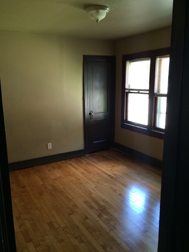 Building Photo - 2624-26 N 37th Street