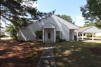 Building Photo - 910 Harvard Pl