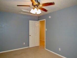 Building Photo - 11126 Cactus Point Ct