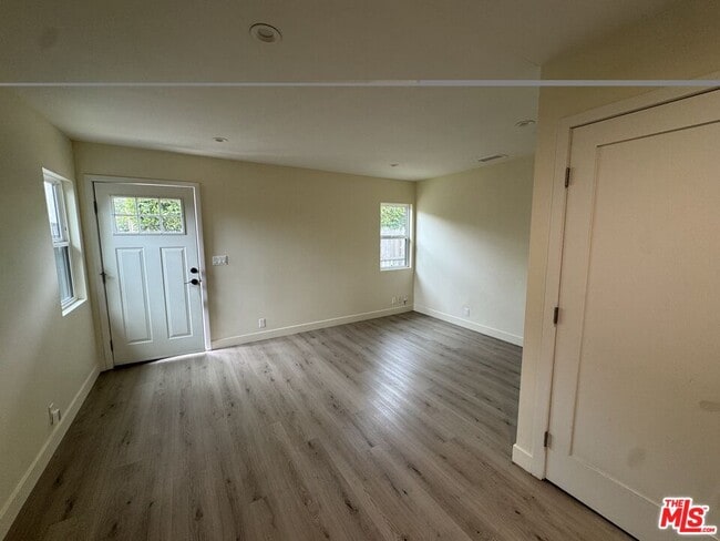 Foto del edificio - 3116 W 81st St
