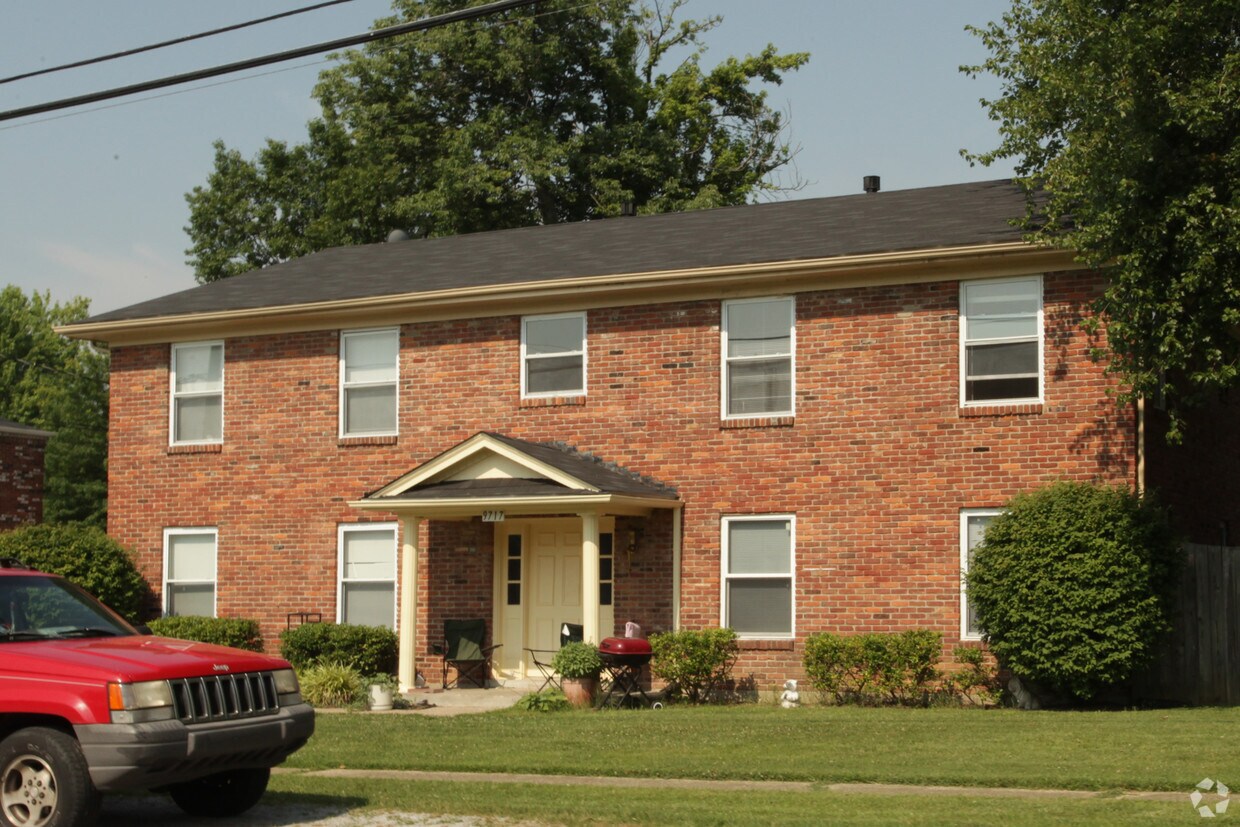 Foto del edificio - 9717 Hudson Ln