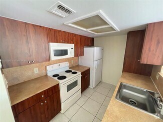 Building Photo - 8423 Coral Lake Way