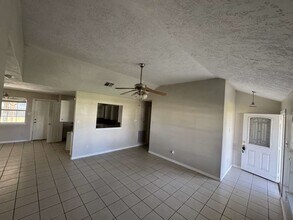 Building Photo - 3 John Kay Rd