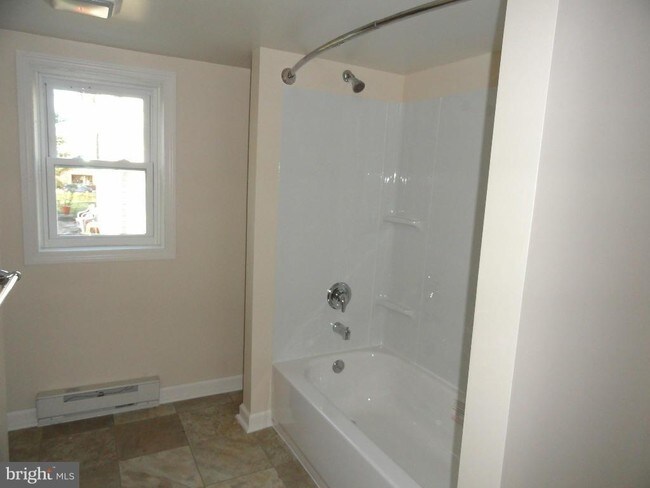 Foto del edificio - 1203 Frederick St