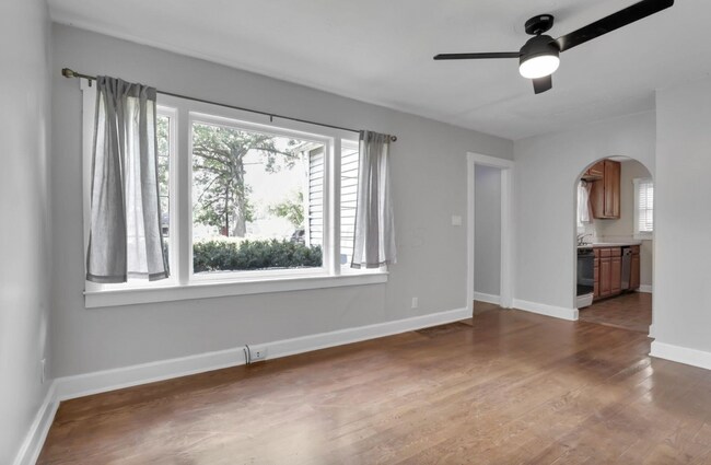 Foto del edificio - 2940 Hiawatha St