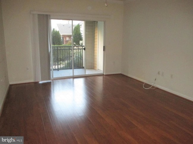 Foto del edificio - 12958 Centre Park Cir