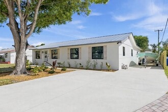 Building Photo - 403 Daly Dr