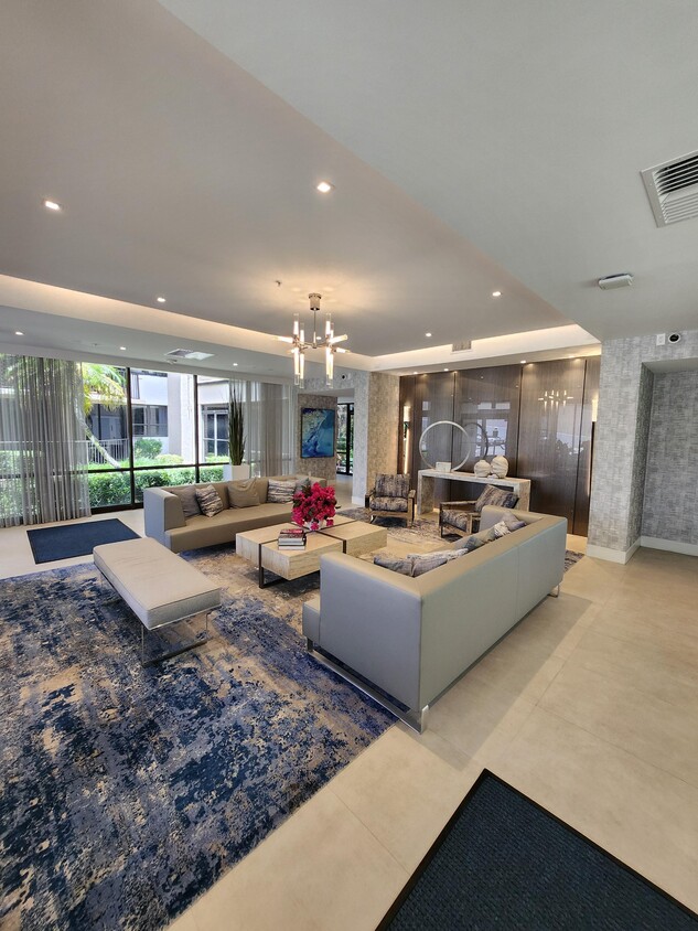 Foto principal - 899 Jeffery St