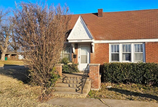 Foto del edificio - 2429 W Park Pl