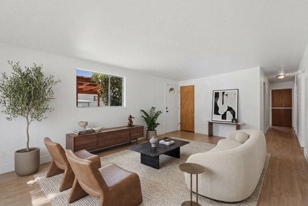 Building Photo - 785 Simoron Dr