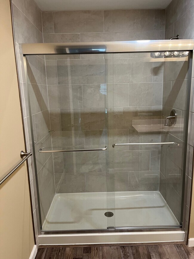 Foto del edificio - 39 Arbor Ct