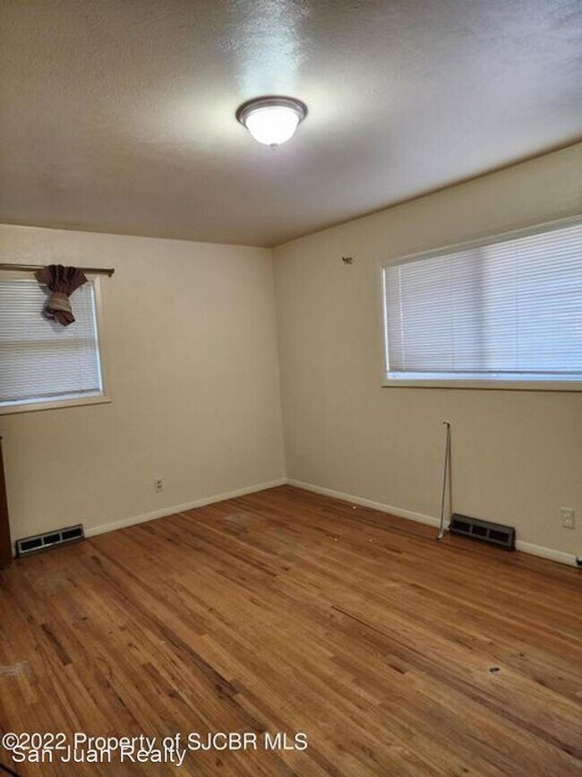 Building Photo - 3 br, 2 bath House - 1225 Camino Sol