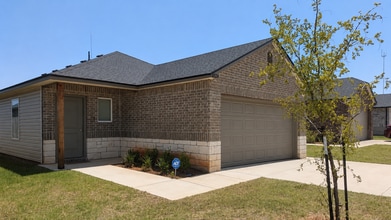 Building Photo - 10524 Baled Bermuda Rd