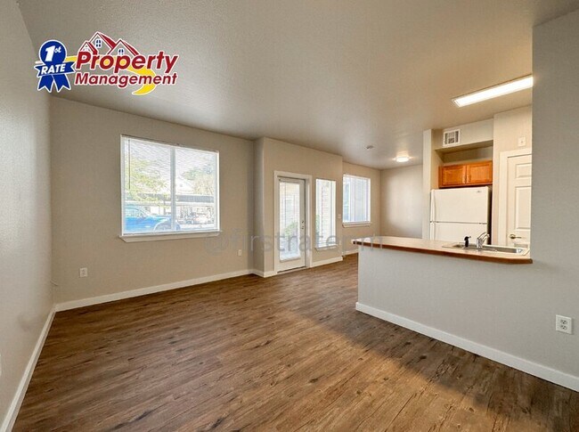 Foto del edificio - 272 W Mallard Dr