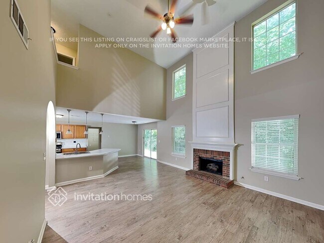 Foto del edificio - 320 Birchmere Close SW