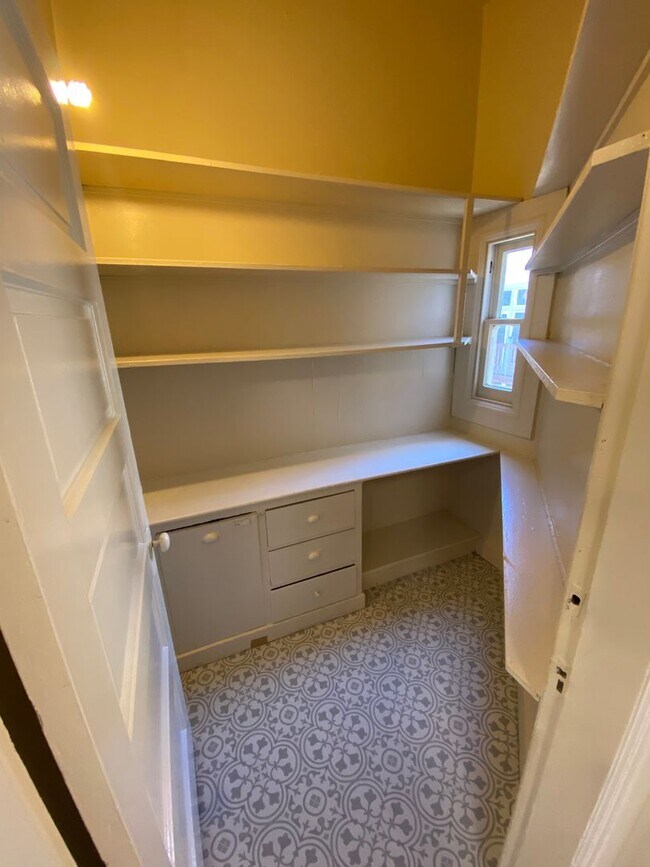 Foto del edificio - Fell St. Apts. (1124-1128)