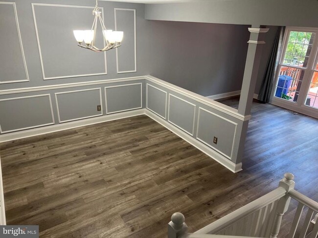 Building Photo - 43780 Laburnum Square