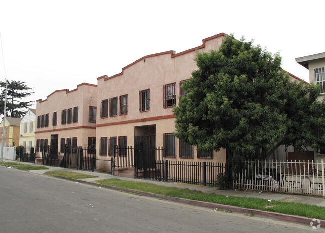 Building Photo - 307-309 W Magnolia St