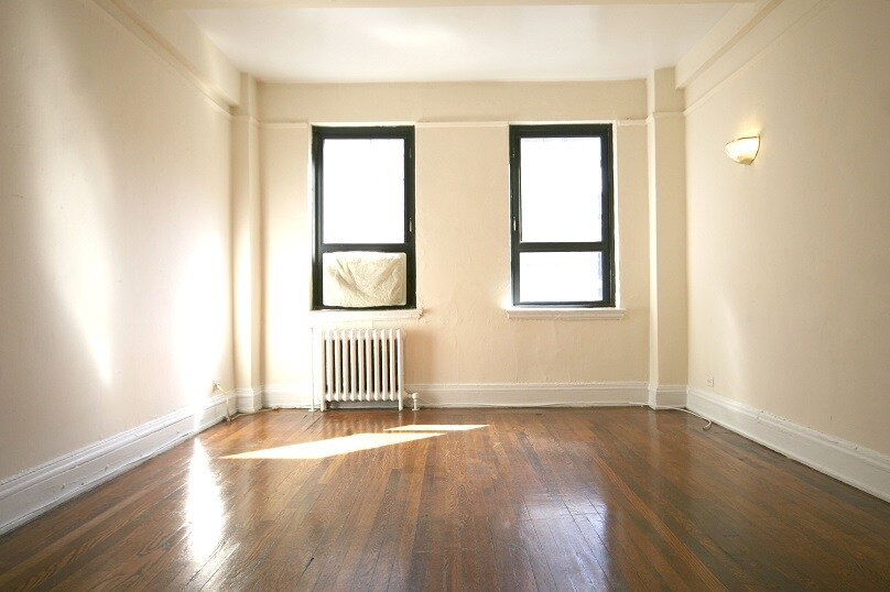 Foto del edificio - 11 Waverly Pl