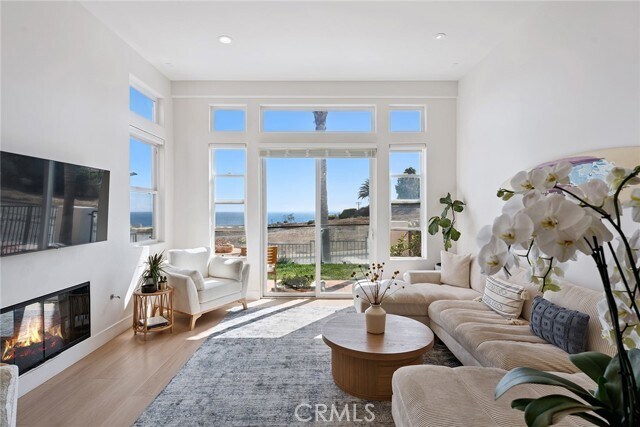 Primary Photo - 6410 Lunita Rd