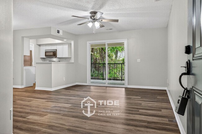 Foto del edificio - Live Close to It All – Convenient Mount Pleasant Home