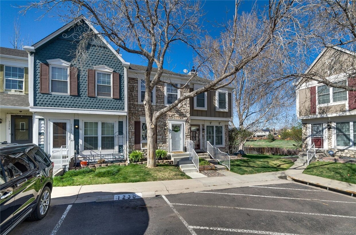 1228 S Idalia St, Aurora, CO 80017 Townhome Rentals in Aurora CO