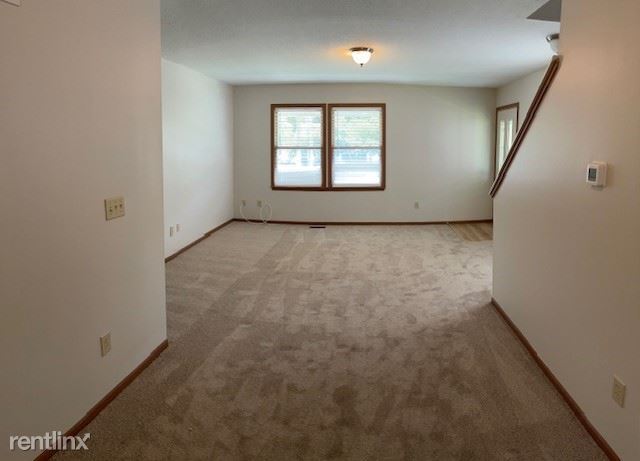 Building Photo - 174 W N Broadway