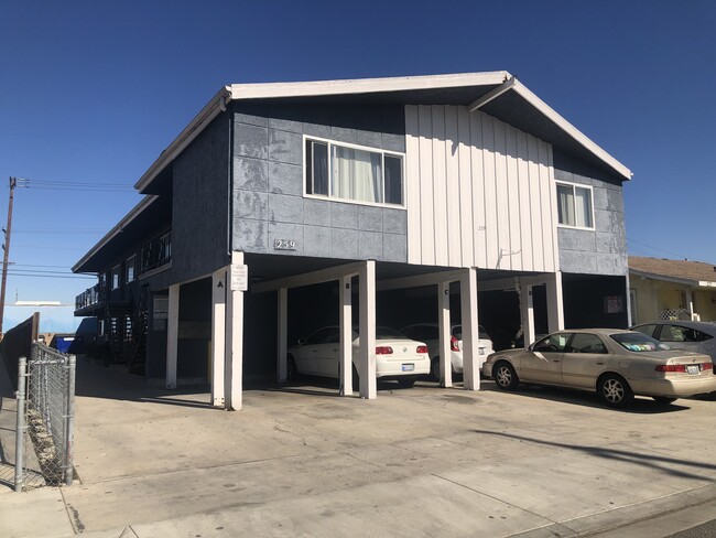 Foto del edificio - R02-130-MF