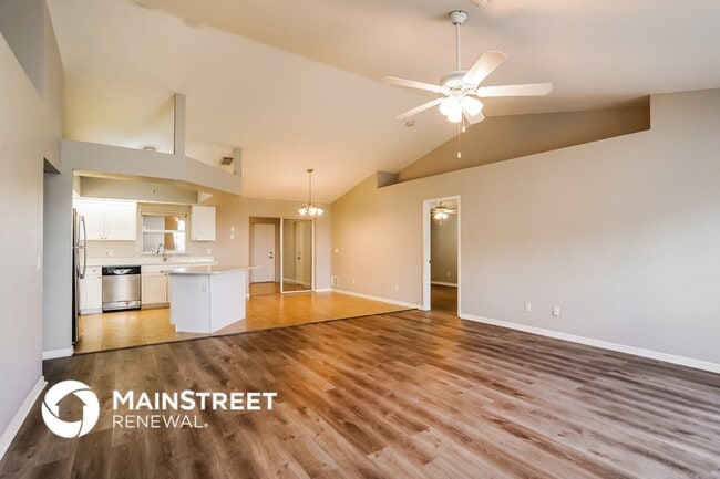 Foto del edificio - 2108 NE 15th Ln