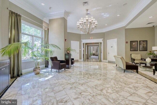 Foto del edificio - 851 N Glebe Rd
