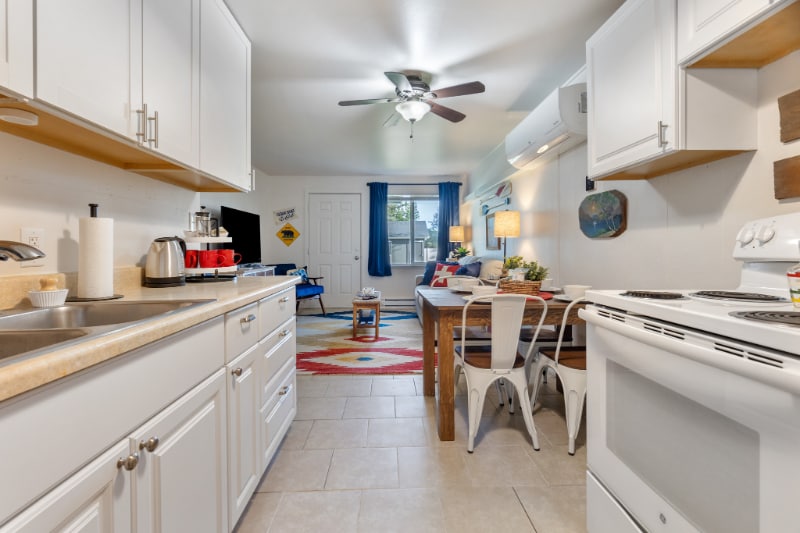 Foto principal - 661 8th Ave E N