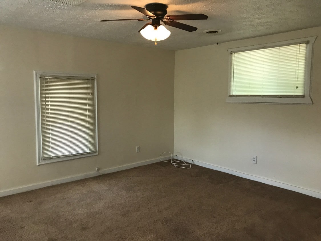 Foto principal - 4306 Caledonia Avon Rd