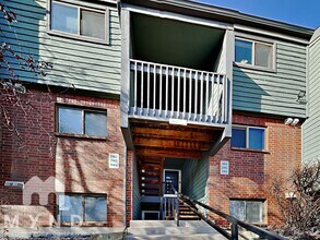 Building Photo - 3656 S Depew St