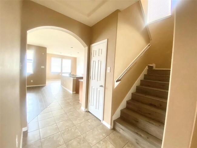 Foto del edificio - 20323 Mathis Landing Dr