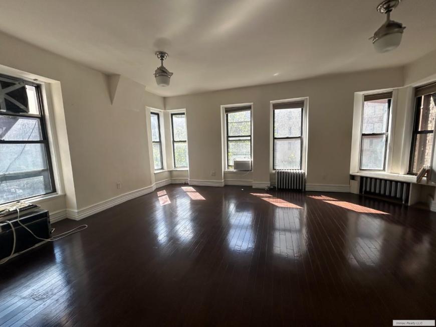 1 bedroom in NEW YORK NY 10024 - 1 bedroom in NEW YORK NY 10024
