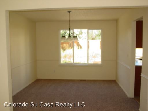 Building Photo - 7610 Montane Dr
