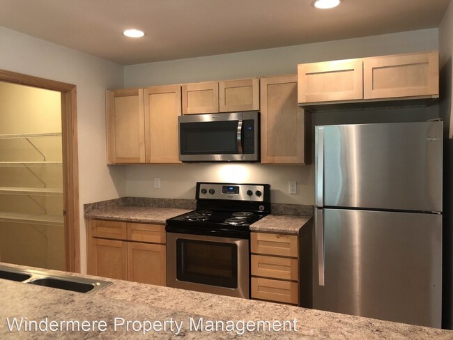 Foto del edificio - 3 br, 2.5 bath House - 373 NE O'Henry Ct.