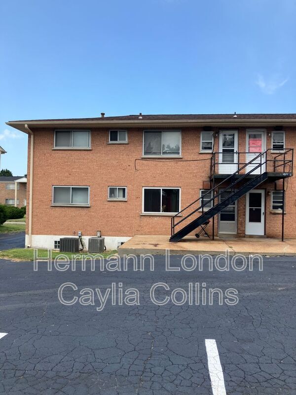 Building Photo - 7406 Olian Dr