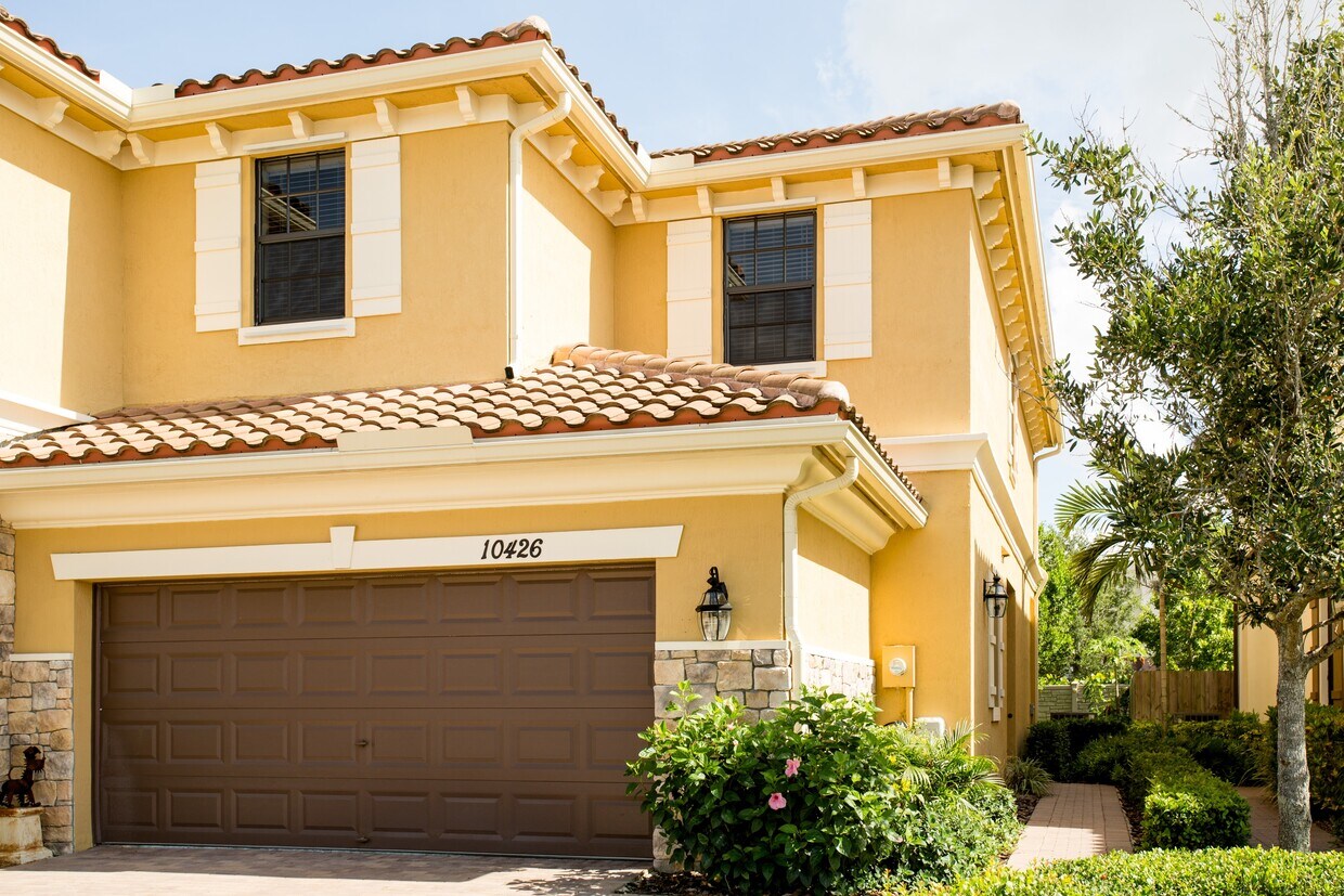 Photo - 10426 Wellington Parc Dr (Wellington, FL)